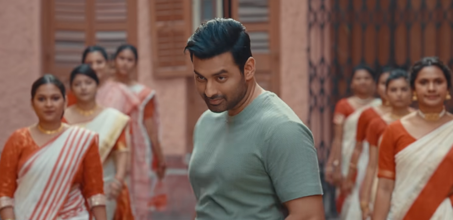 Nari Choritro Bejay Jotil