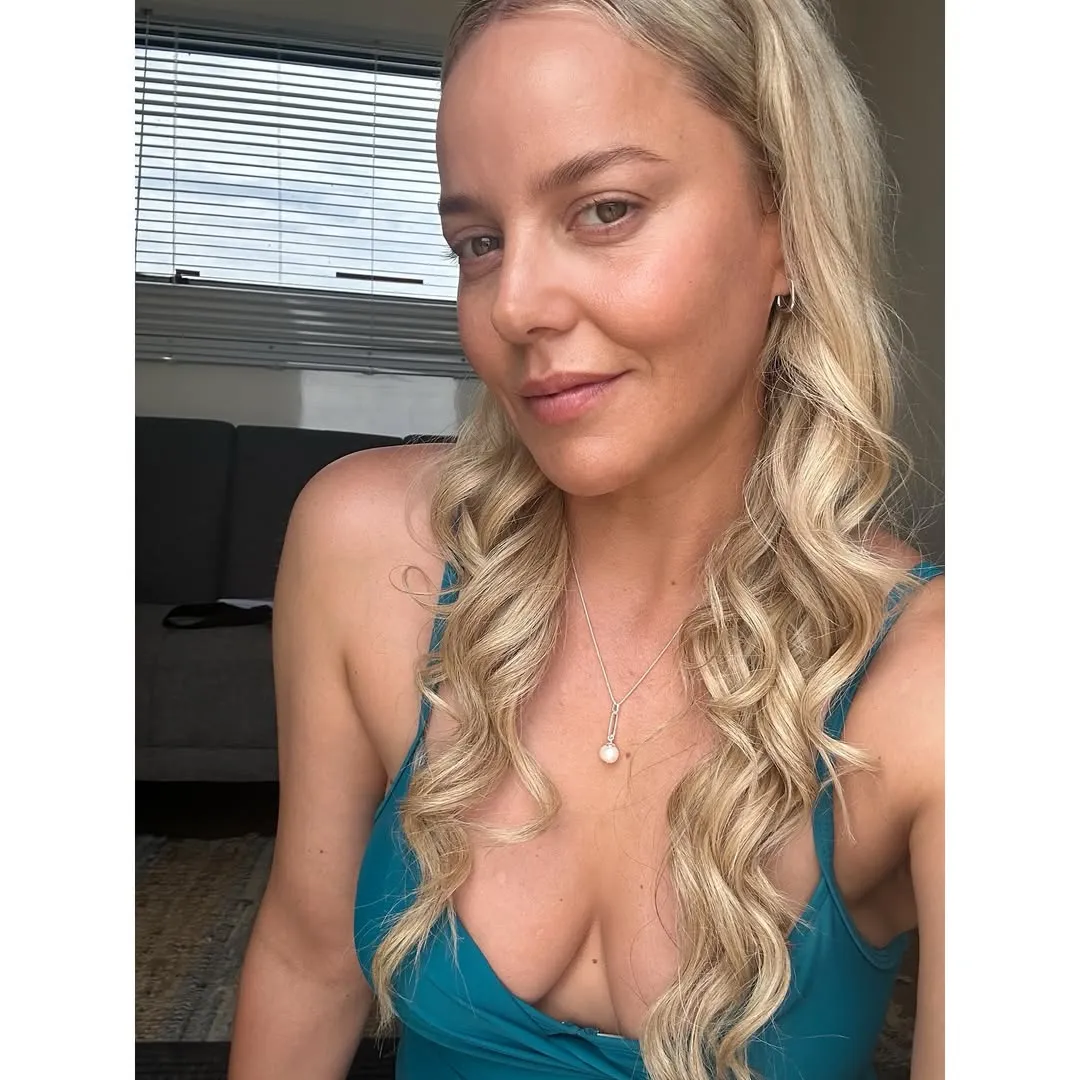 Abbie Cornish - Photo