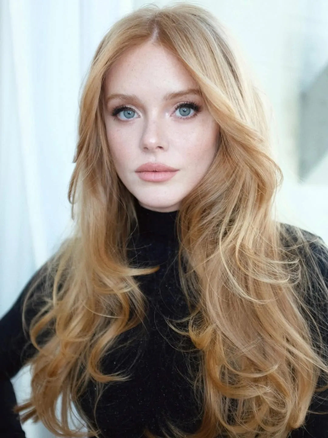 Abigail Cowen - Photo