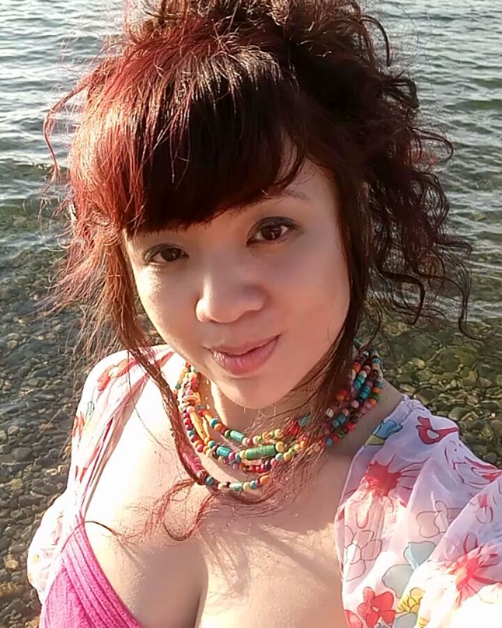 Adrienne Vergara - Photo