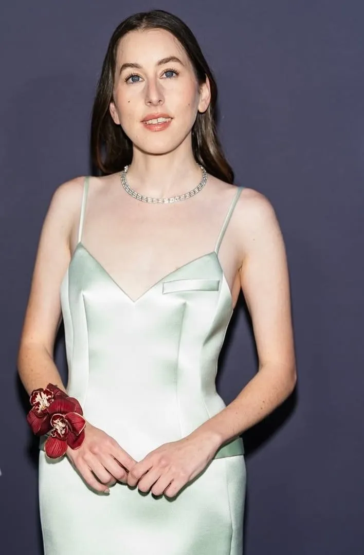 Alana Haim - Photo