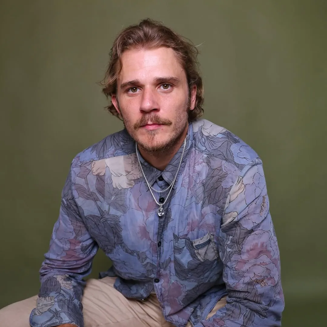 Aron Von Andrian - Photo