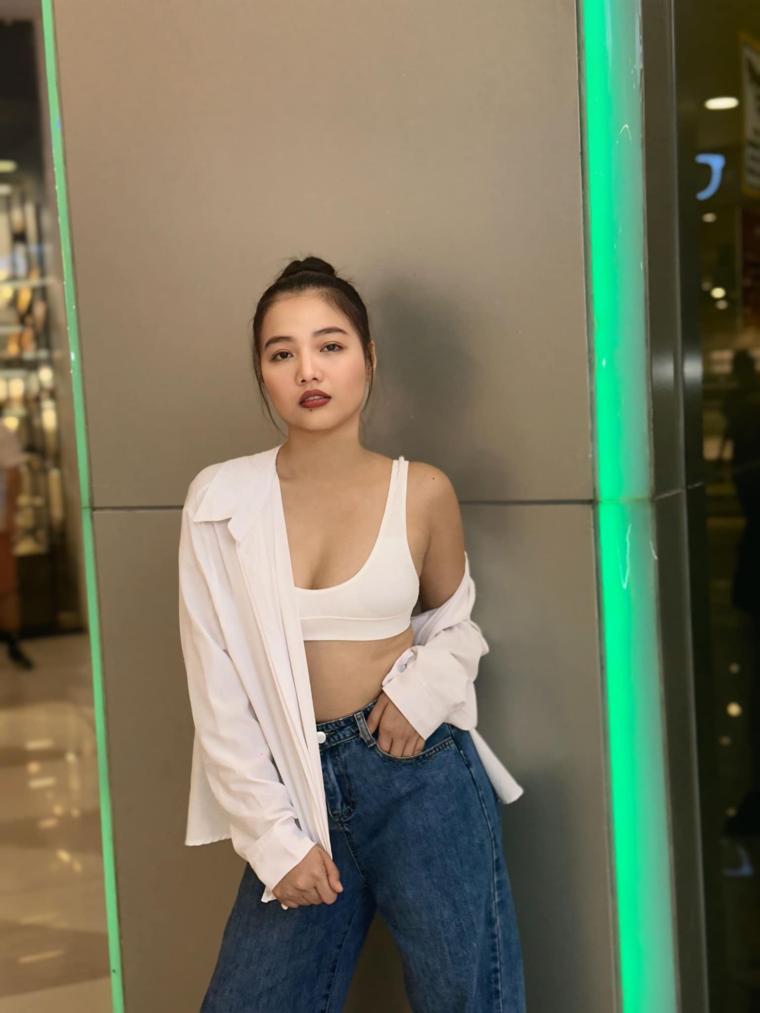 Athena Moran - Photo