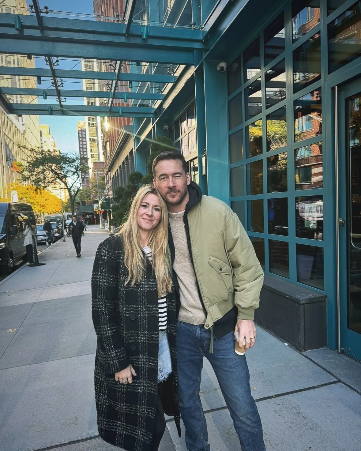 Barry Sloane - Photo