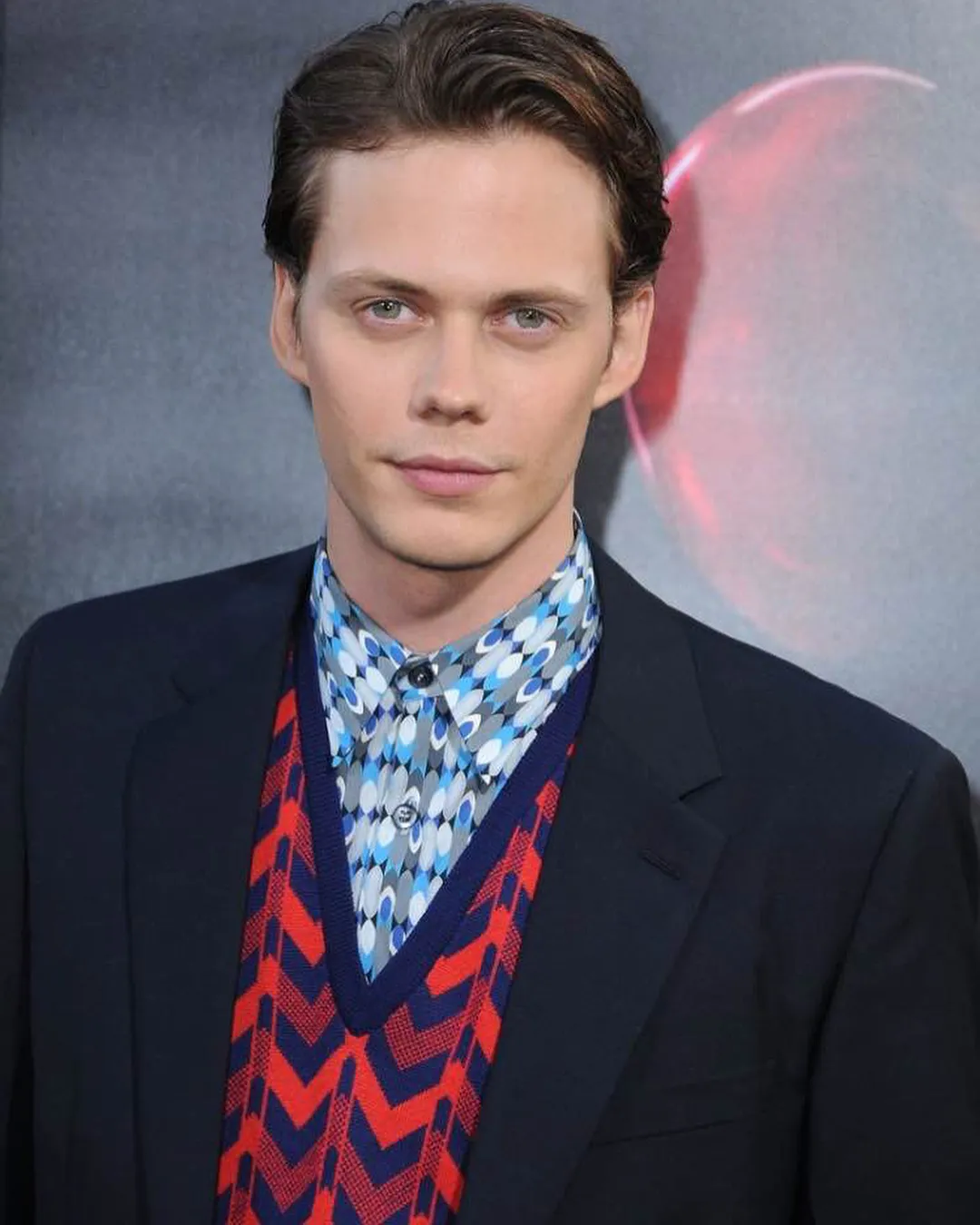 Bill Skarsgård - Photo