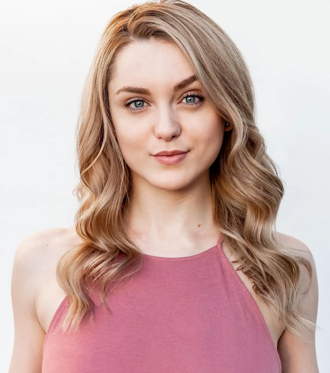 Billie Wolff - Photo