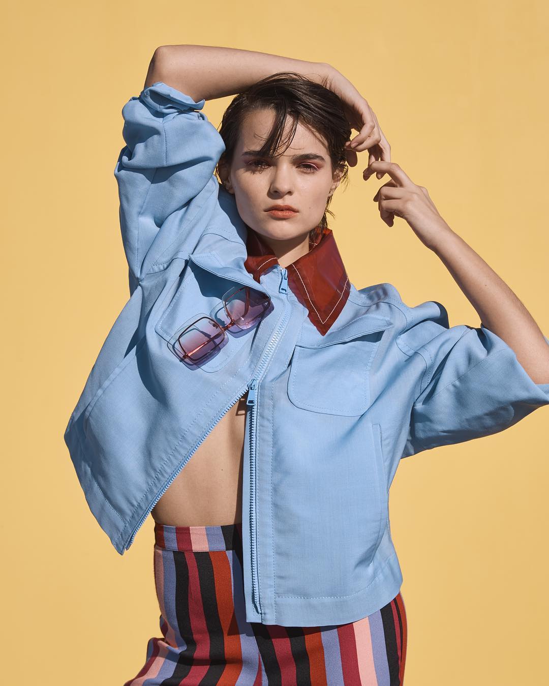 Brianna Hildebrand - Photo