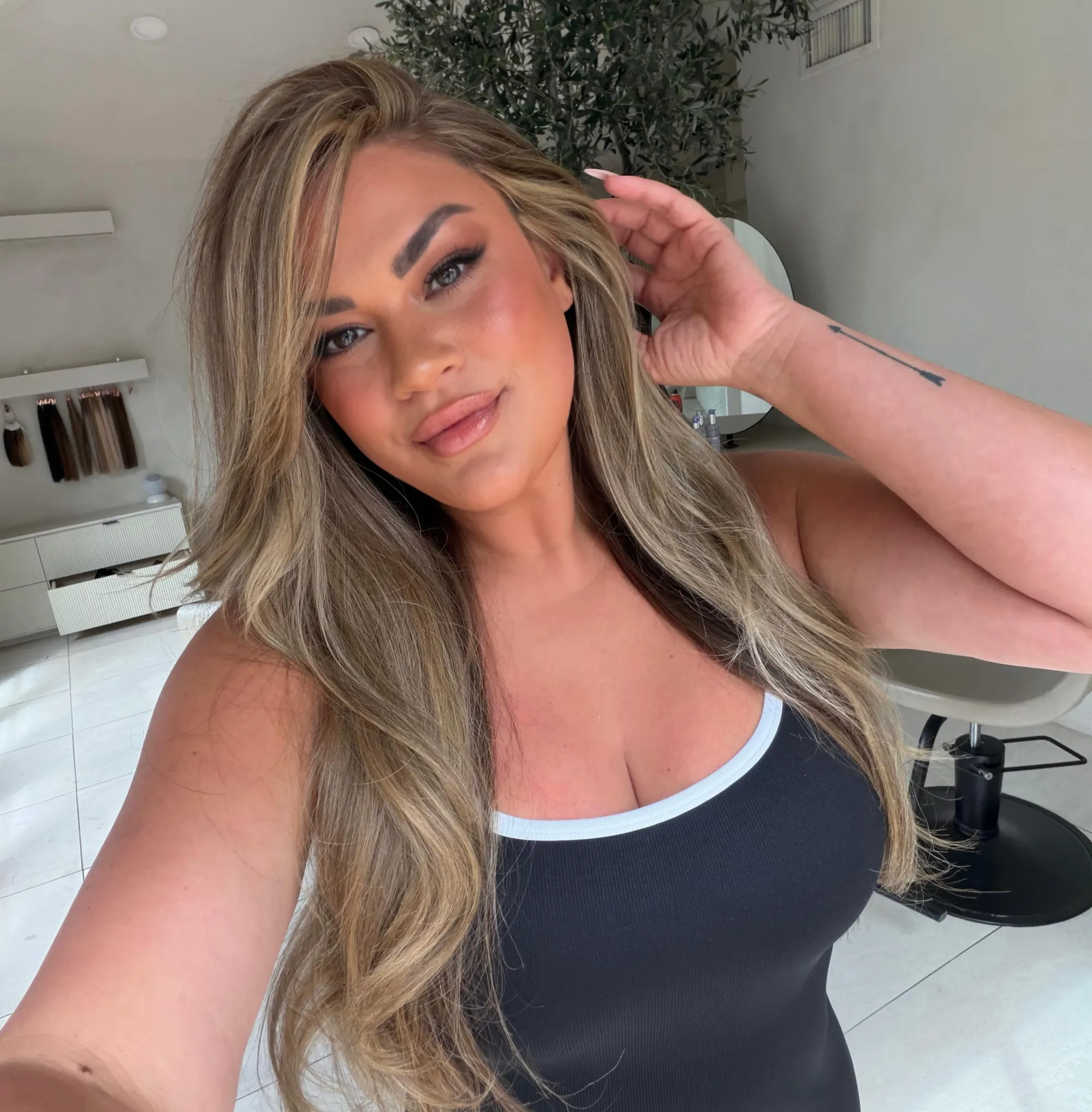 Brittany Cartwright - Photo