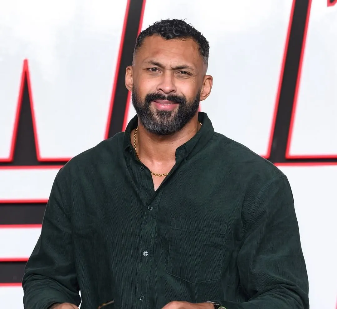 Chi Lewis-parry - Photo