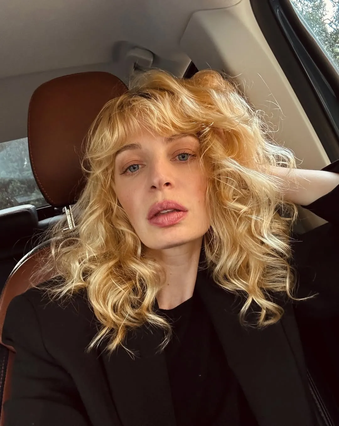 Chloe Farnworth - Photo