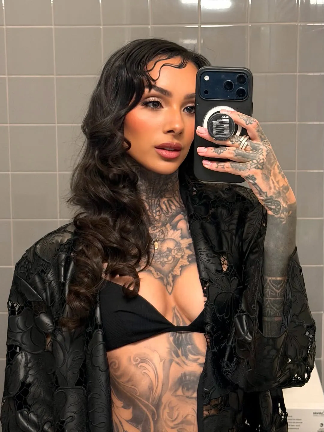 Cleo Kinnaman - Photo