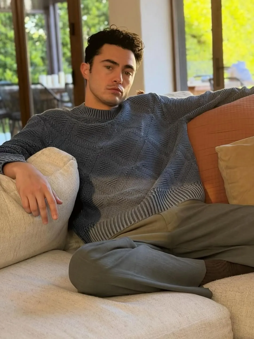 Darren Barnet - Photo