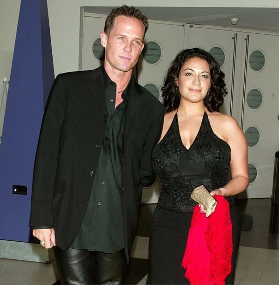 Dean Winters - Photo