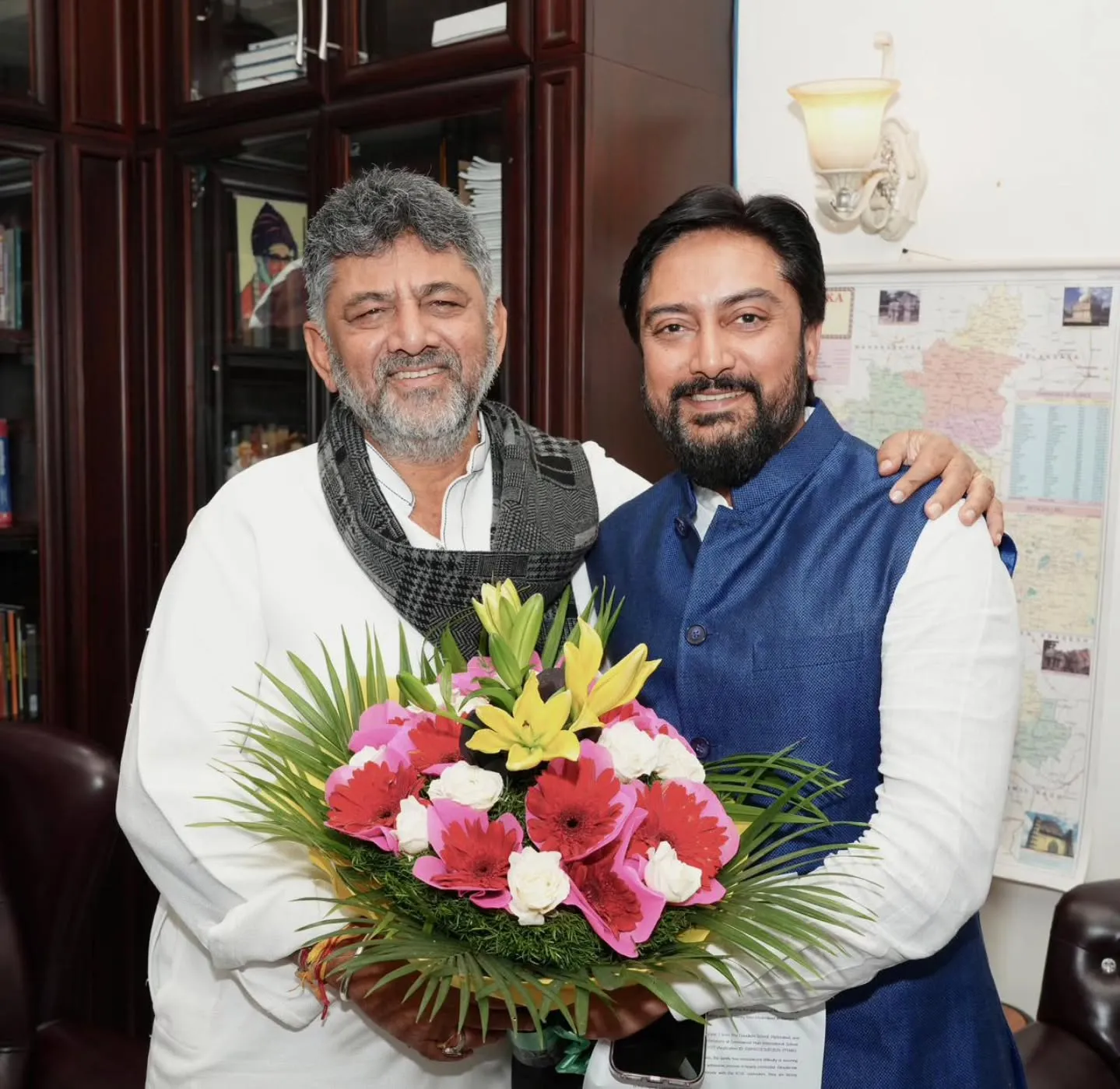 Dhiraj Deshmukh - Photo