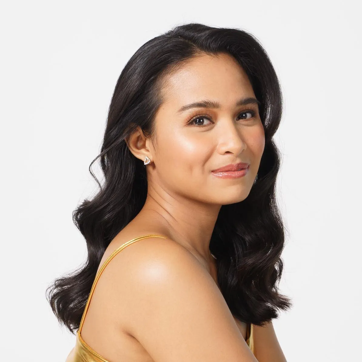 Elora Espano - Photo