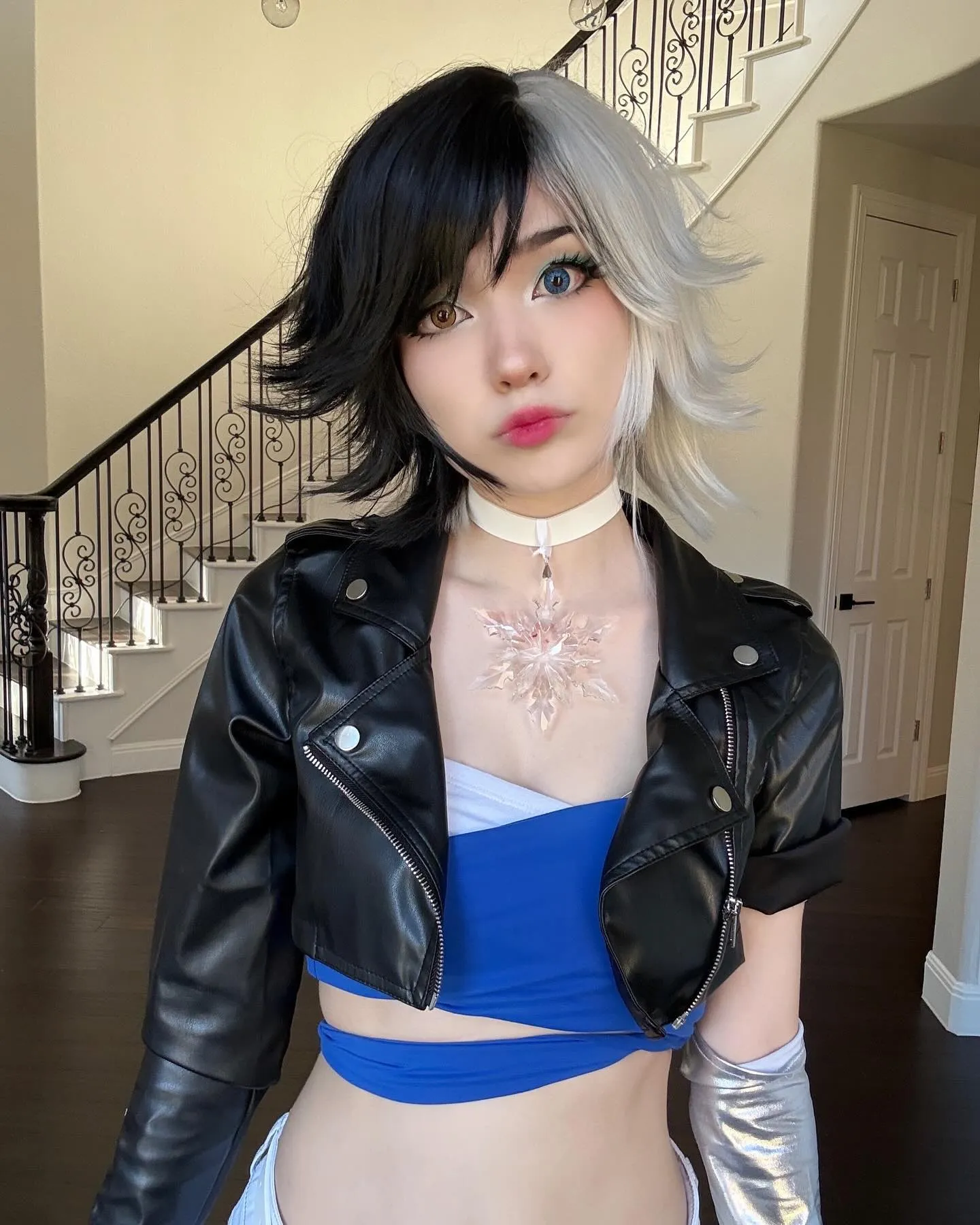 Emiru - Photo