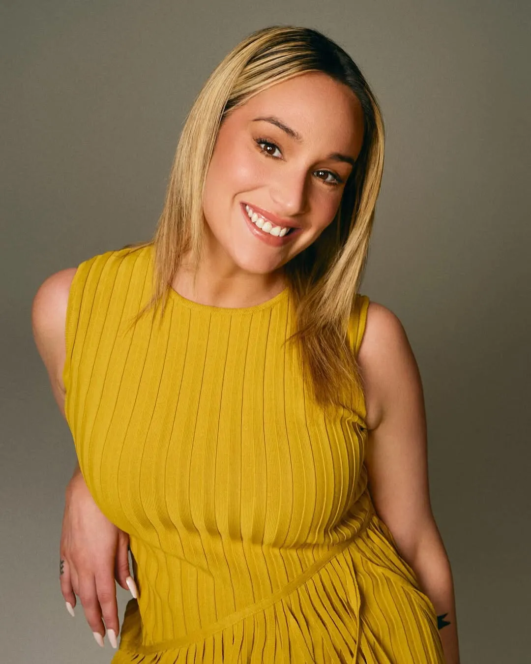 Emma Hunton - Photo