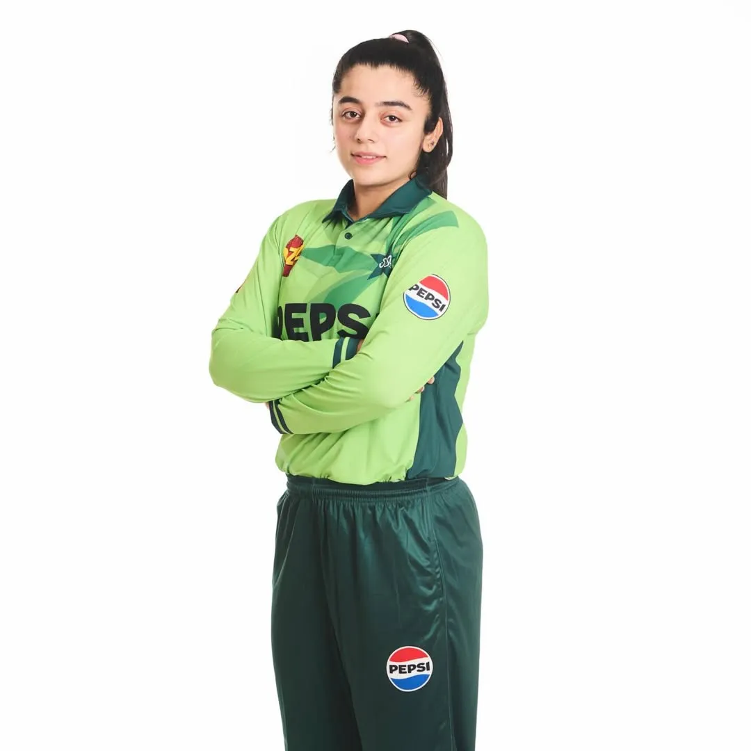Eyman Fatima - Photo