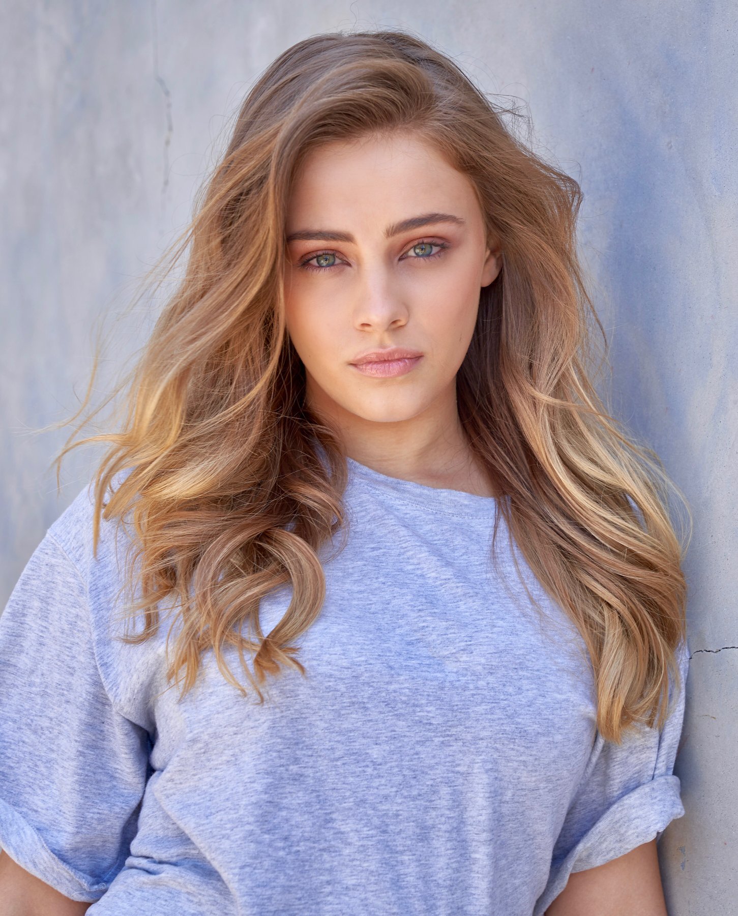 Josephine Langford - Photo