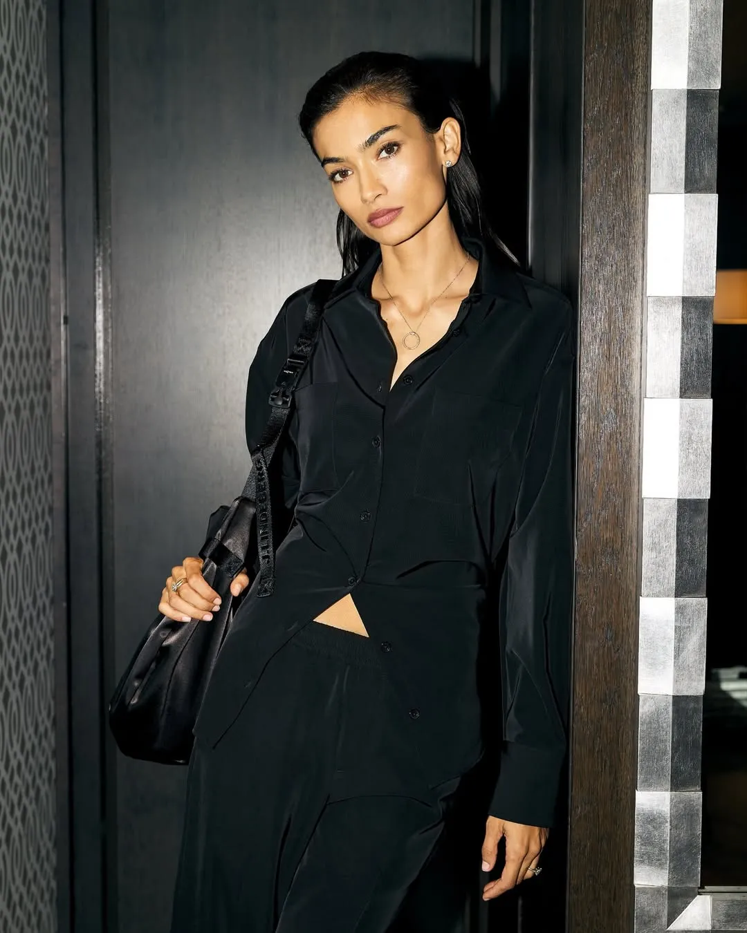 Kelly Gale - Photo