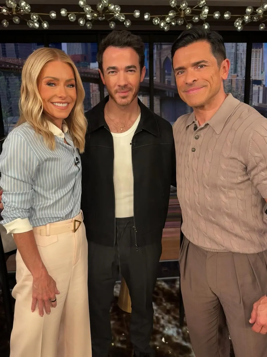 Kevin Jonas - Photo