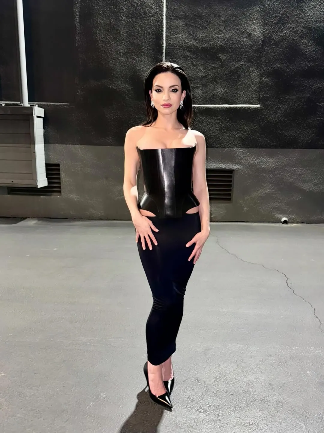 Lauren Lavera - Photo