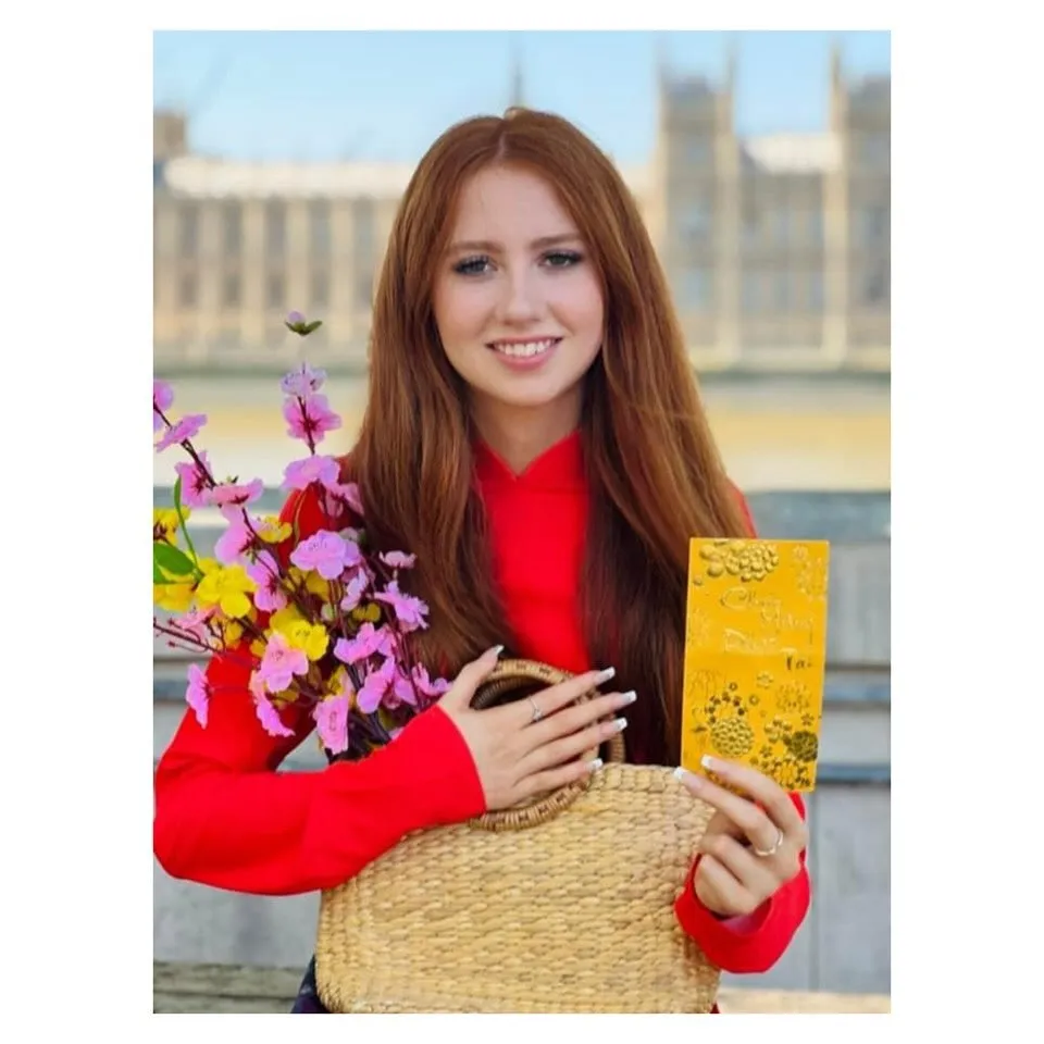 Lillia Langley - Photo