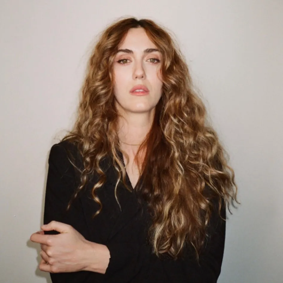 Madeline Zima - Photo