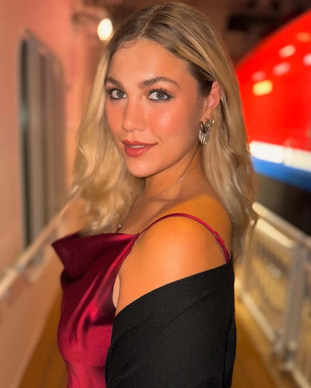 Meredith Vancuyk - Photo