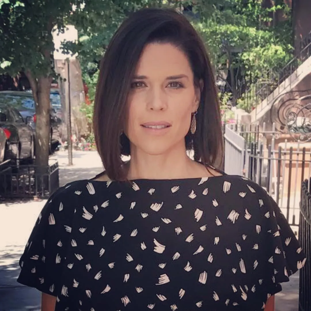 Neve Campbell - Photo