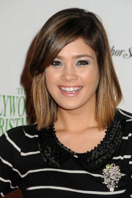 Nicole Gale Anderson - Photo