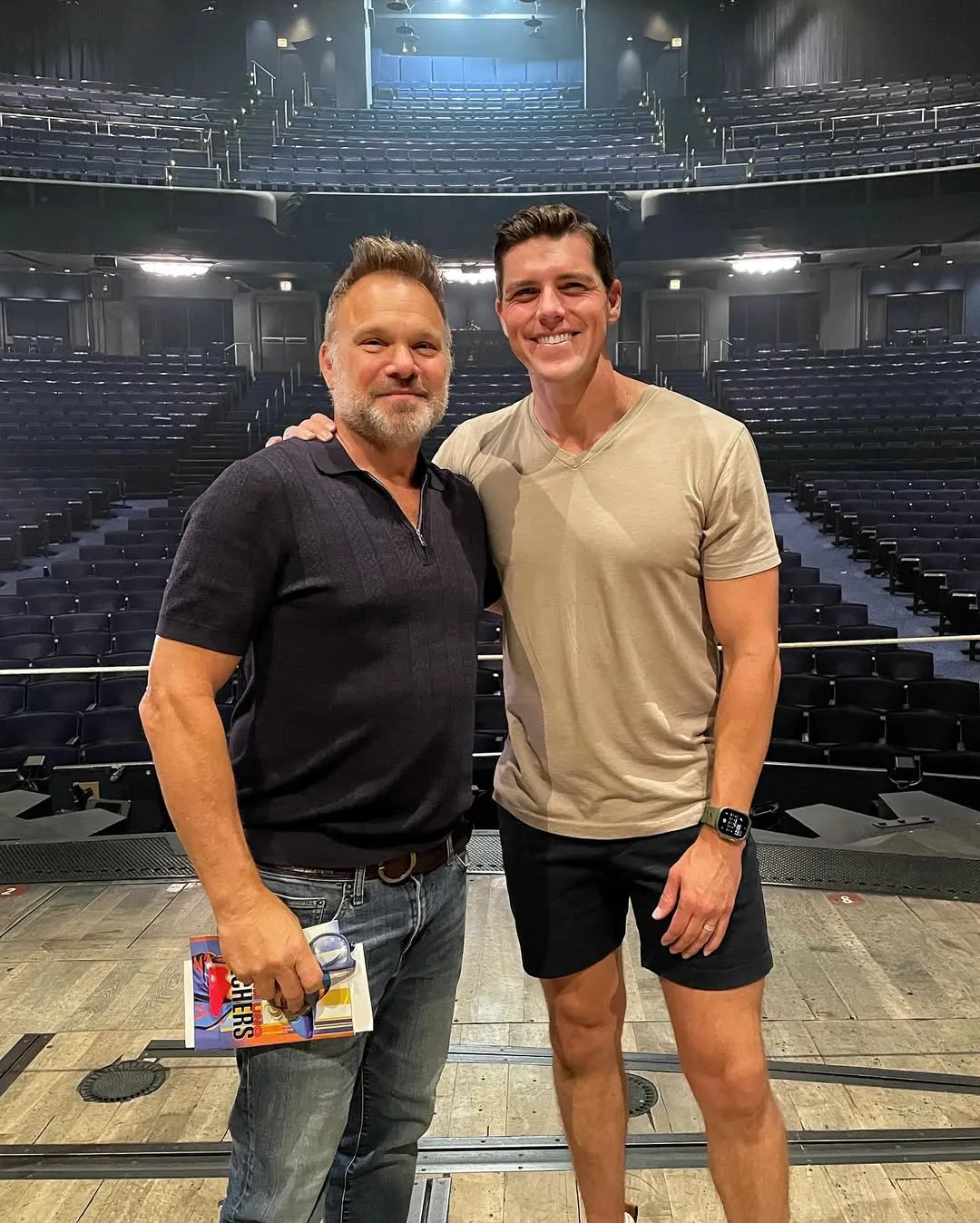 Norbert Leo Butz - Photo