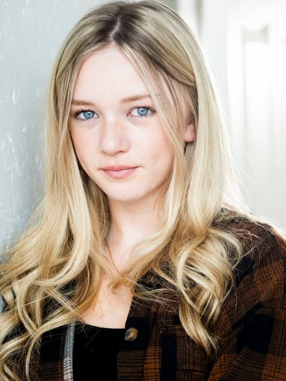 Paisley Cadorath - Photo