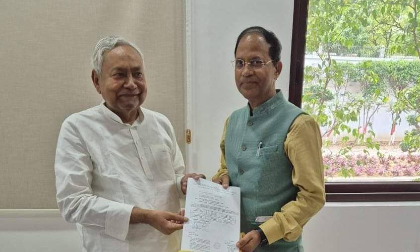 Dr, Alok Kumar Suman