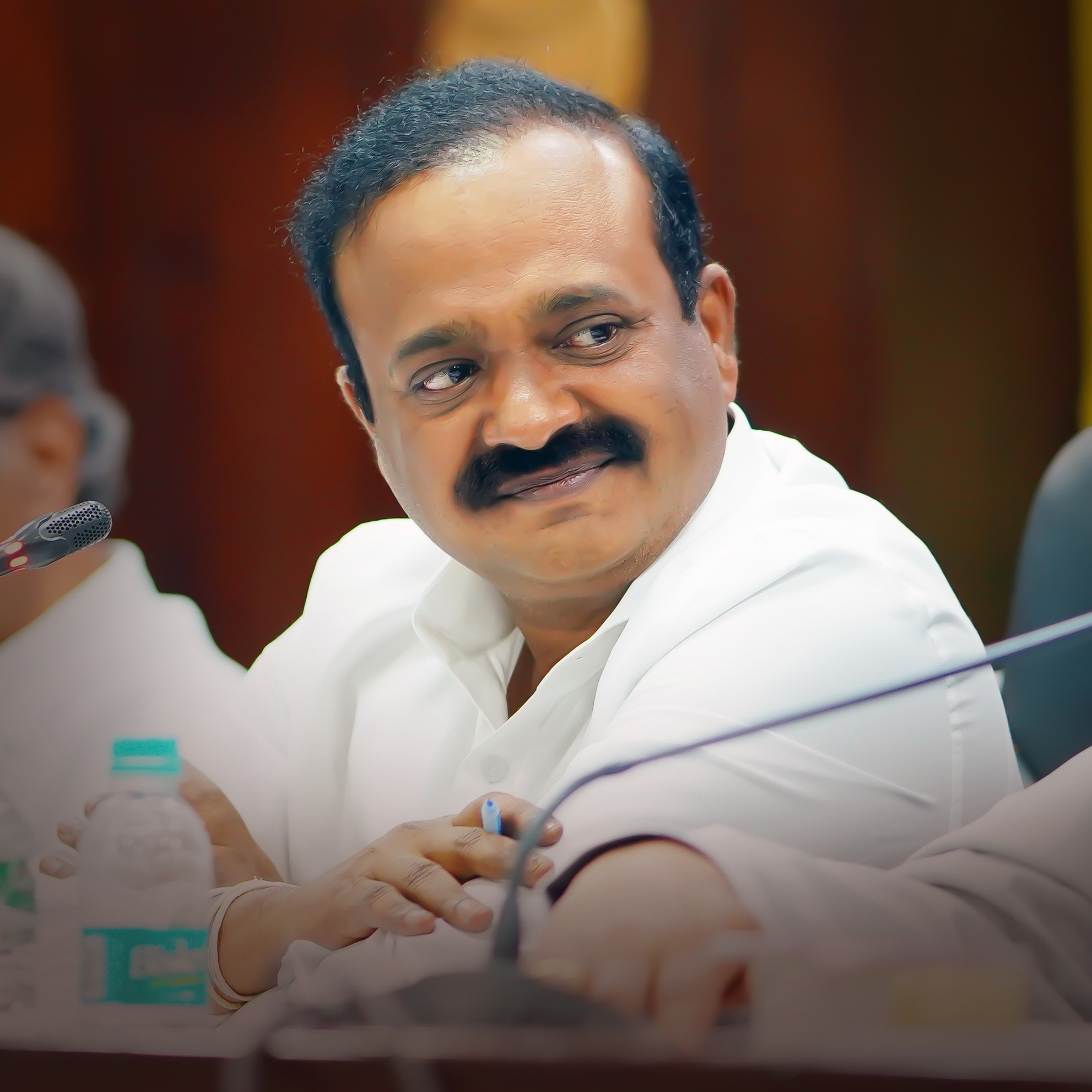 Vallabhaneni Balashowry