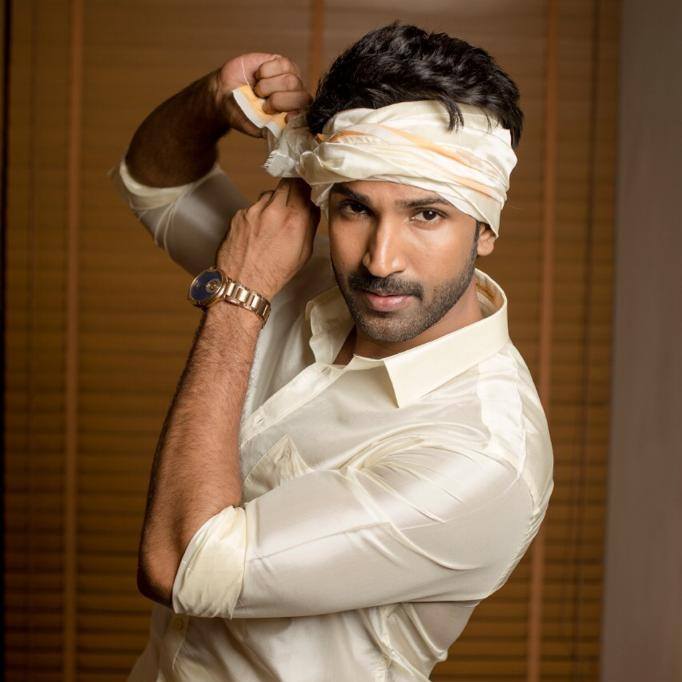 Aadhi Pinisetty