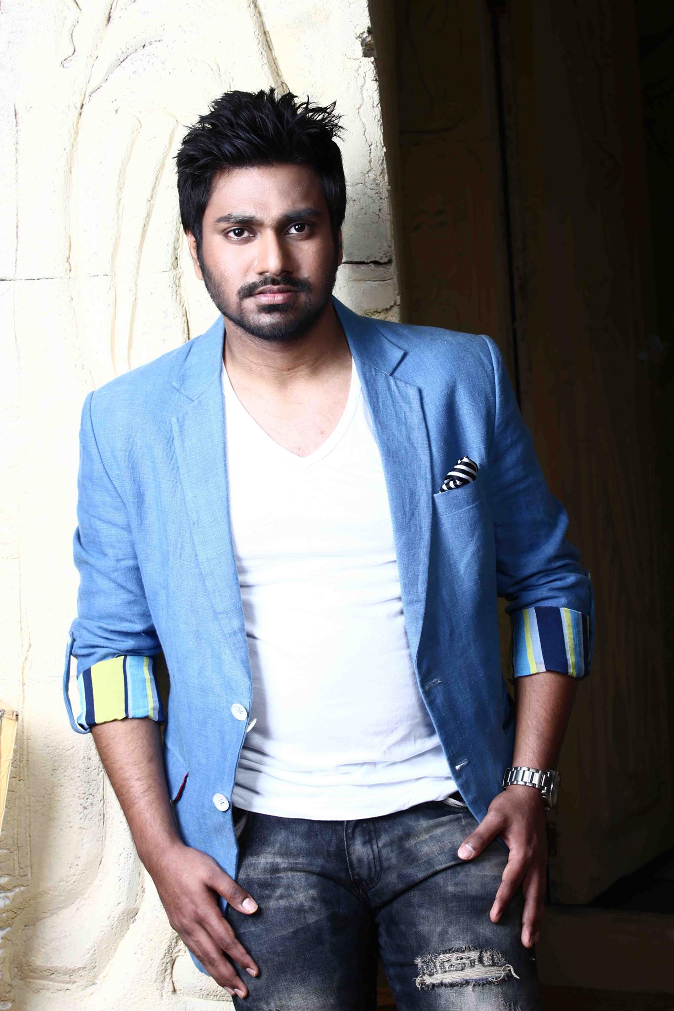 Mithoon