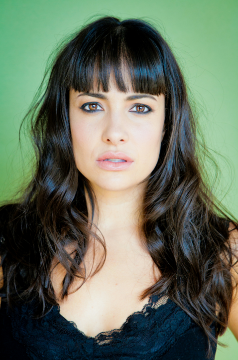 Nicola Correia Damude