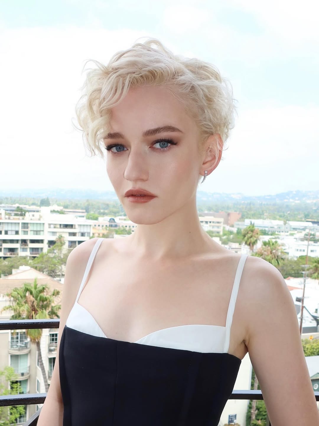 Julia Garner