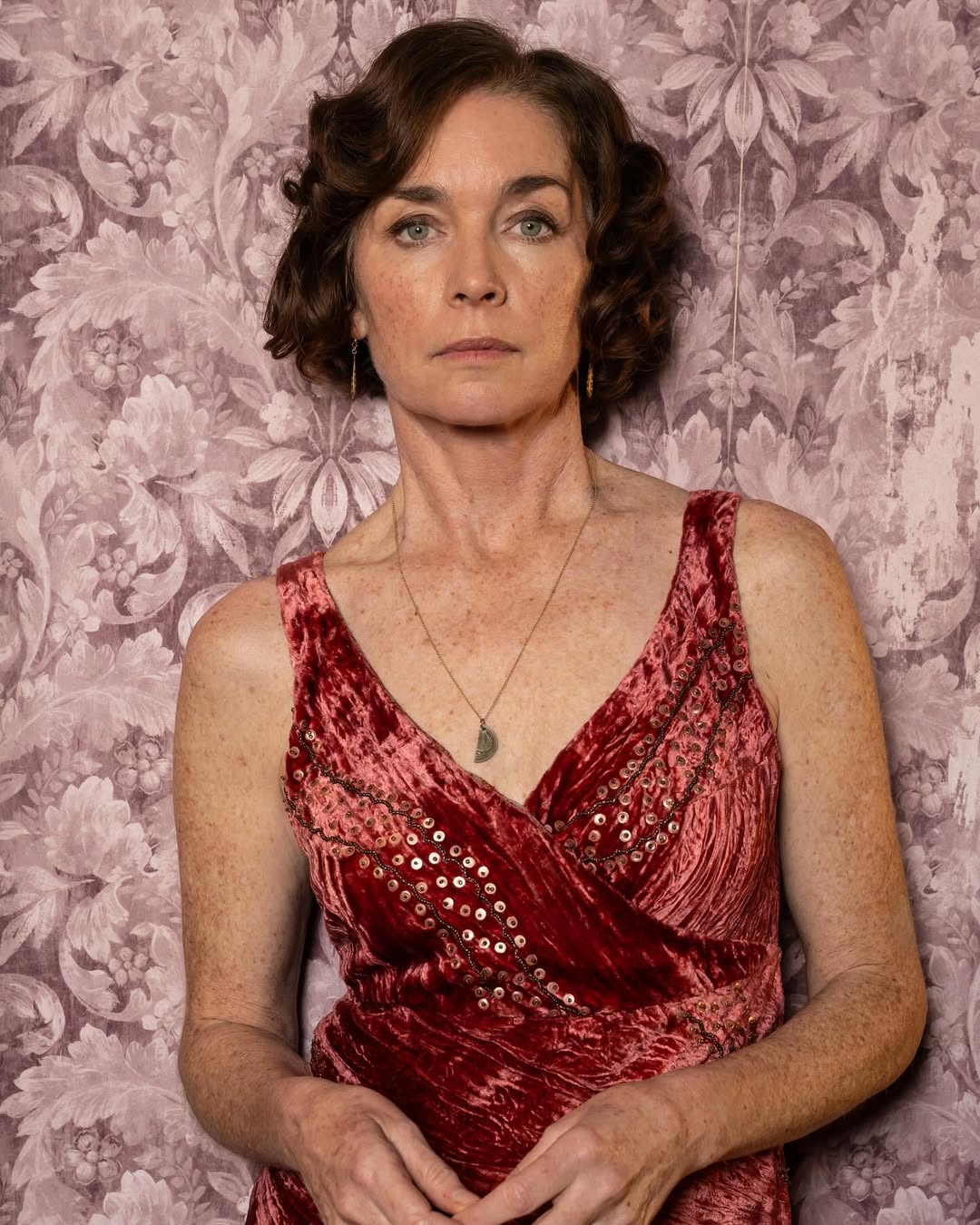Julianne Nicholson