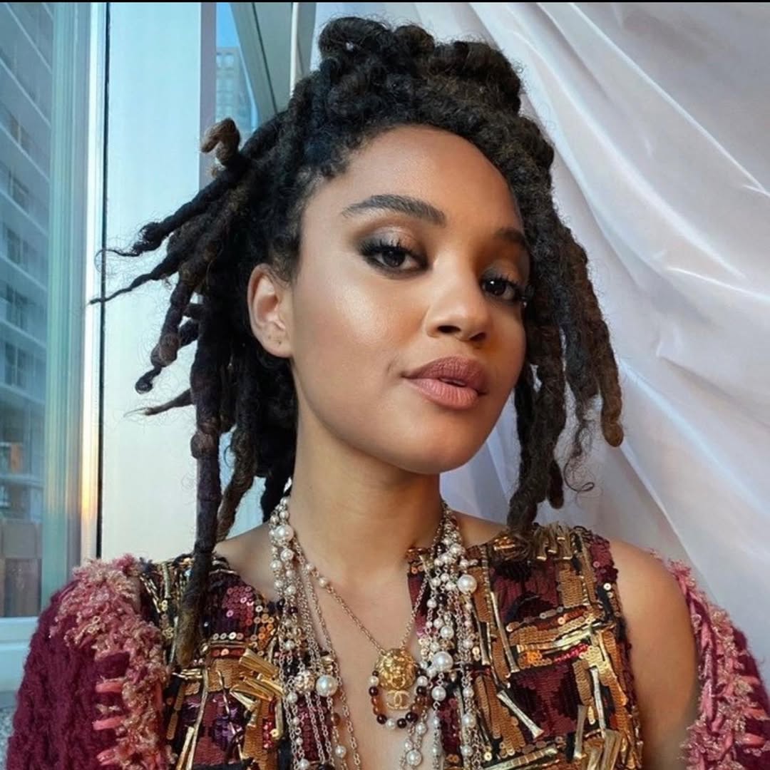 Kiersey Clemons