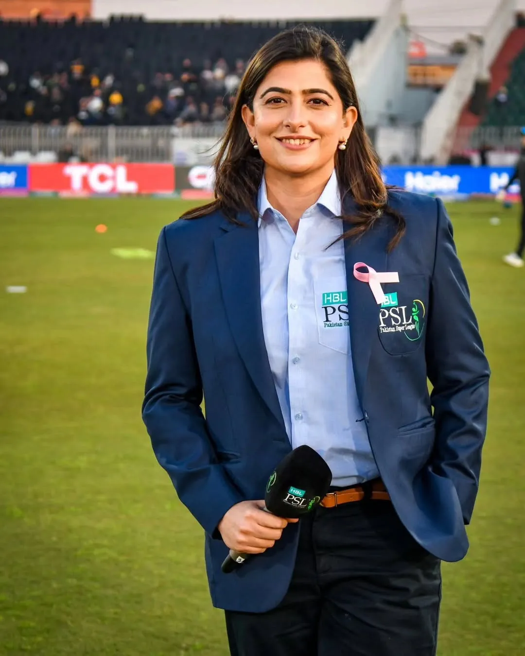 Sana Mir - Photo