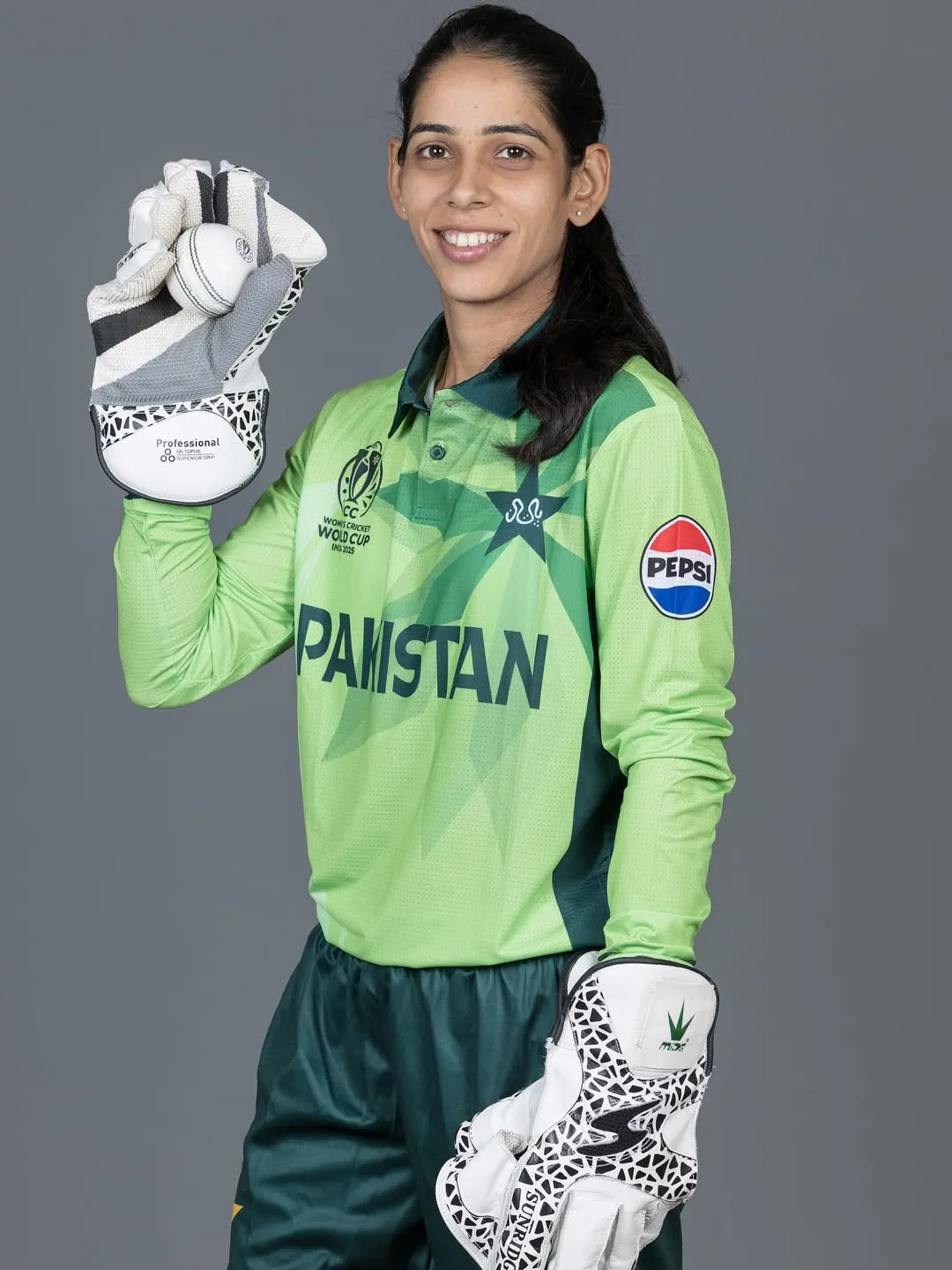 Sidra Nawaz - Photo
