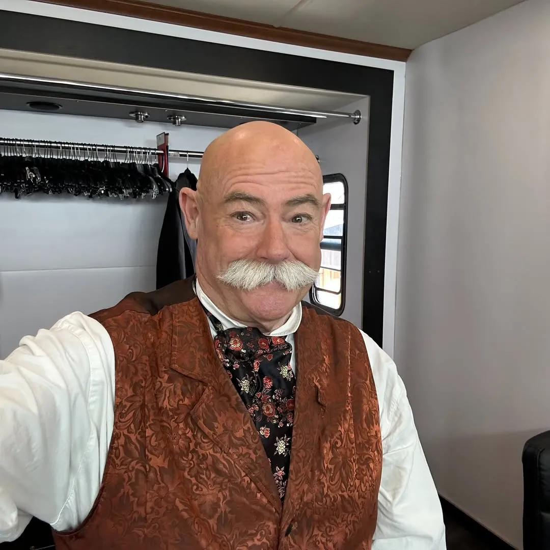 Skip Howland - Photo