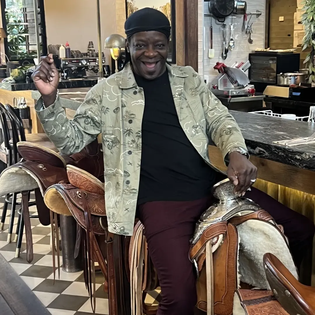 Stephen K. Amos - Photo