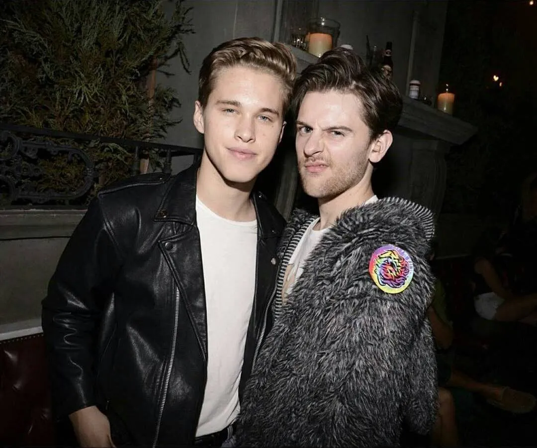 Travis Tope - Photo