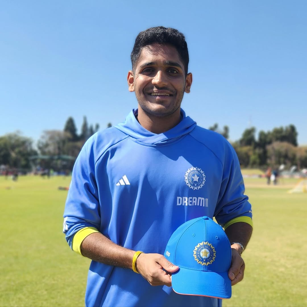 Tushar Deshpande - Photo