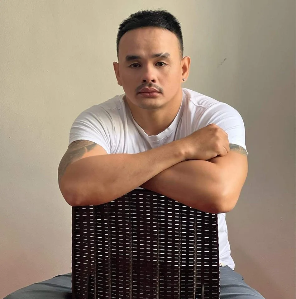 Vino Gonzales - Photo