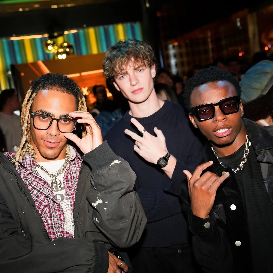 William B. Simmons Ii - Photo