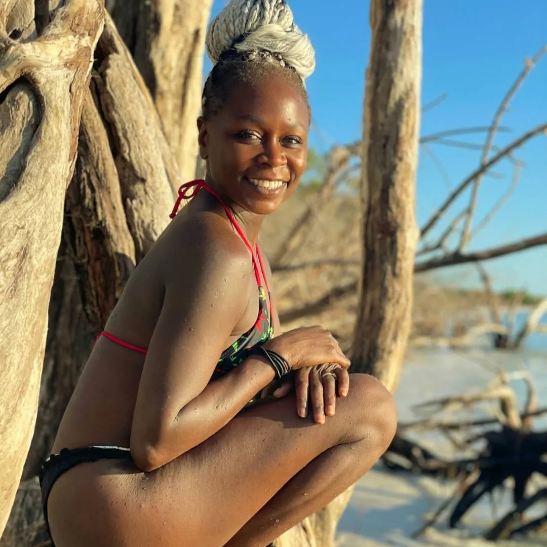 Zainab Jah - Photo
